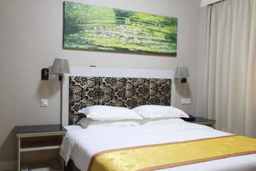 Super 8 Hotel Beijing Shijingshan Jiujiuyuan Bilik gambar