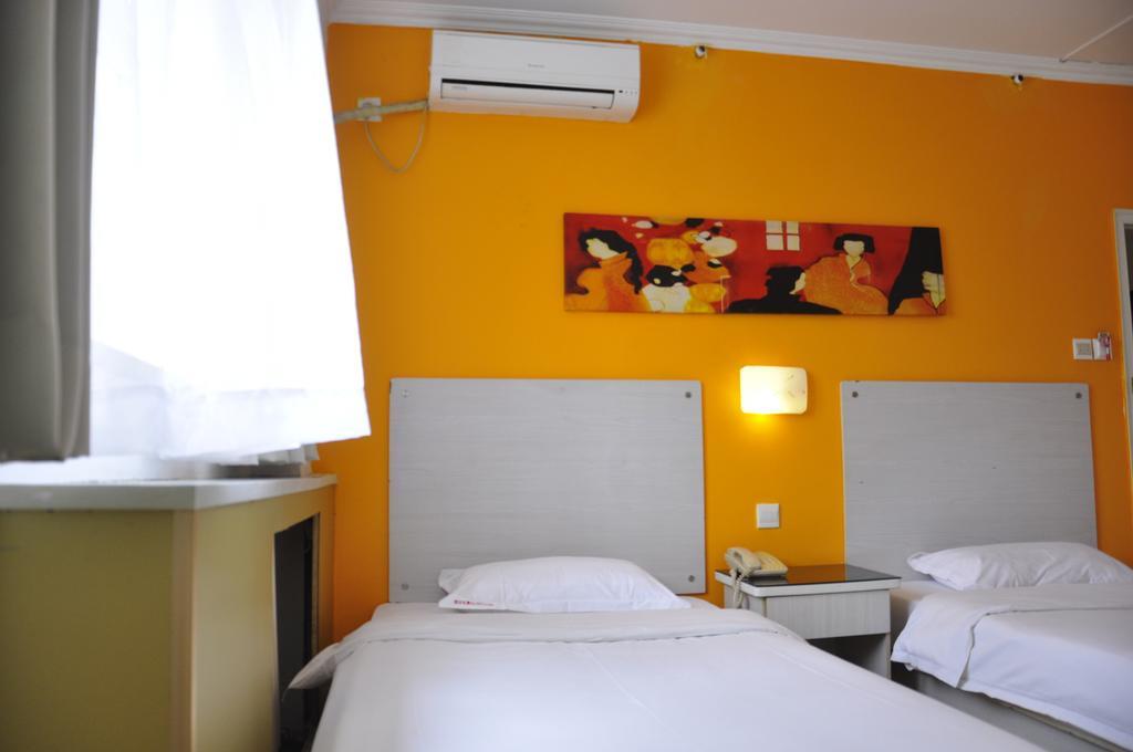 Super 8 Hotel Beijing Shijingshan Jiujiuyuan Bilik gambar