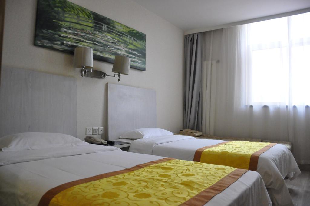 Super 8 Hotel Beijing Shijingshan Jiujiuyuan Bilik gambar