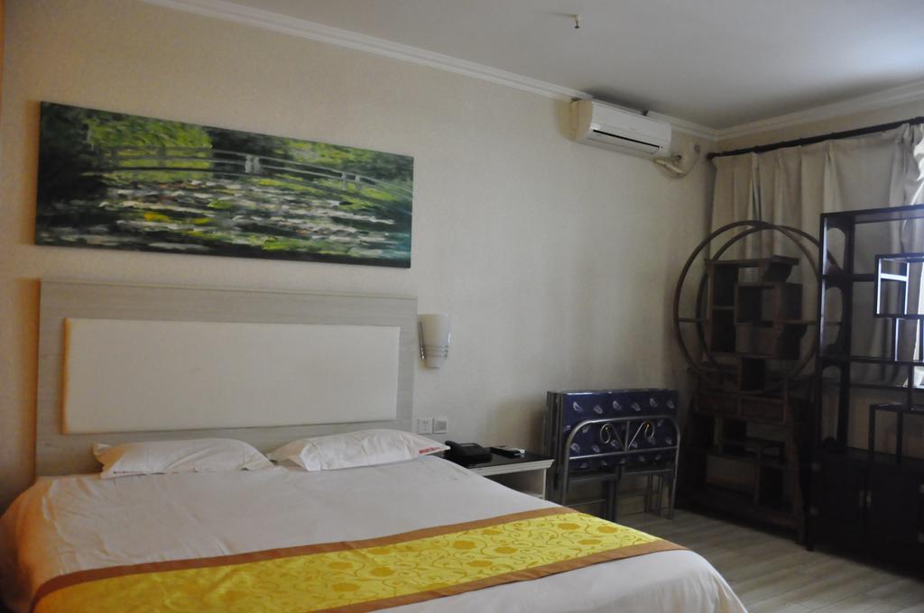Super 8 Hotel Beijing Shijingshan Jiujiuyuan Bilik gambar
